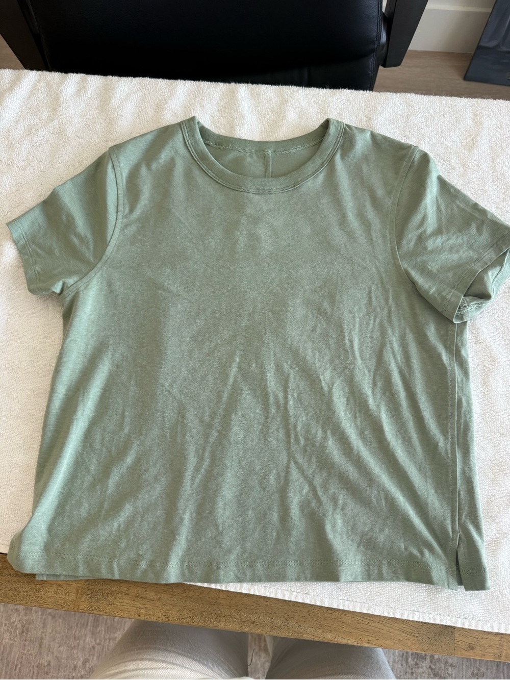 Lululemon organic cotton tee eucalyptus grey